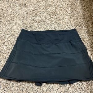black lulu skirt